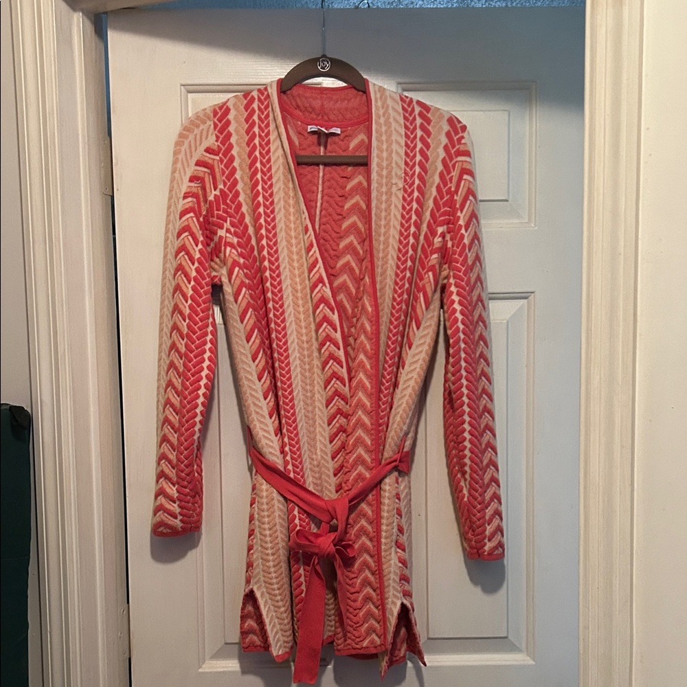 Isaac Mizrahi Pink and Cream Chevron Cardigan